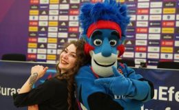 Anadolu Efes’in çılgın maskotu “Çaylak”