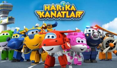 Harika Kanatlar vizyona girdi! Ünlüler çocuklarıyla beraber izledi