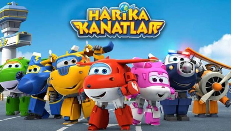 Harika Kanatlar vizyona girdi! Ünlüler çocuklarıyla beraber izledi