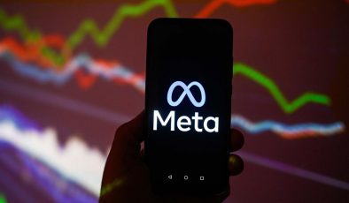 Zuckerberg konuştu, Meta hisseleri çakıldı