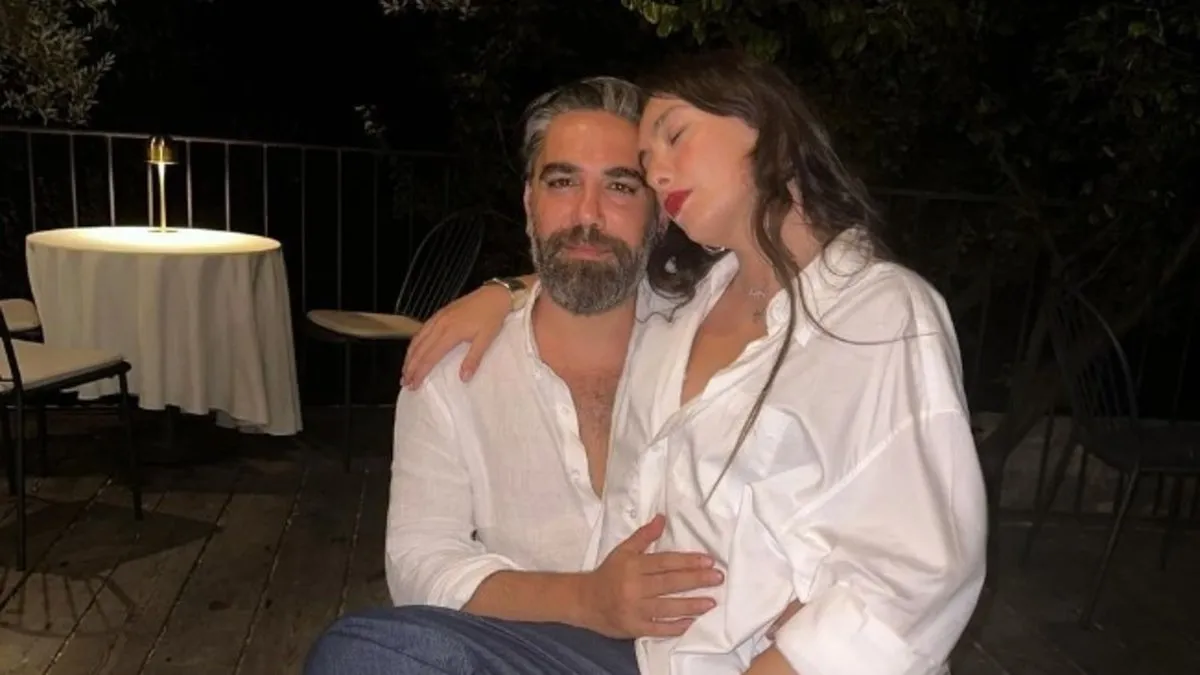 3 aylık hamile Neslihan Atagül’ün bebeğinin cinsiyeti bakın neymiş! Minik ‘Doğulu’ göründü…