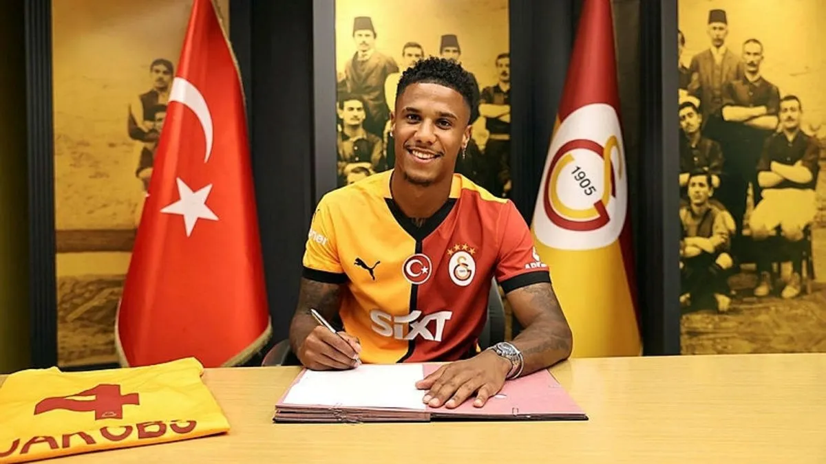 Galatasaray’ın yeni transferi Ismail Jakobs: Burada olduğum için çok mutluyum