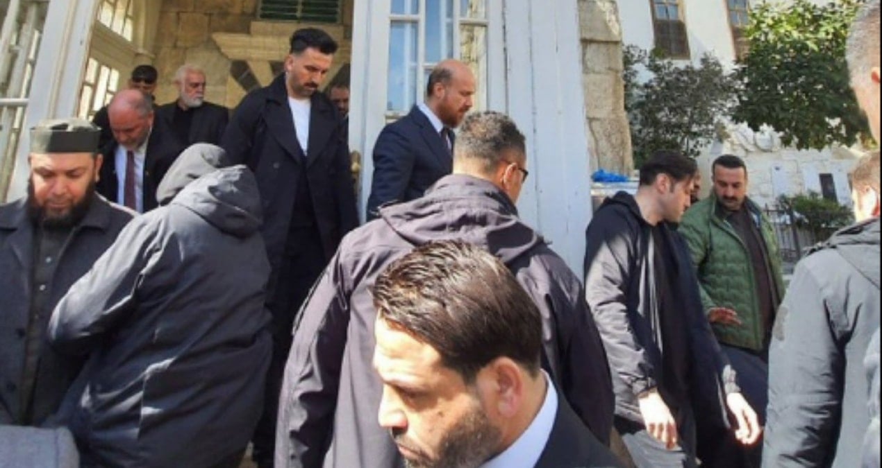 Bilal Erdoğan, babasından önce Şam’da Cuma namazına konvoyuyla gitti